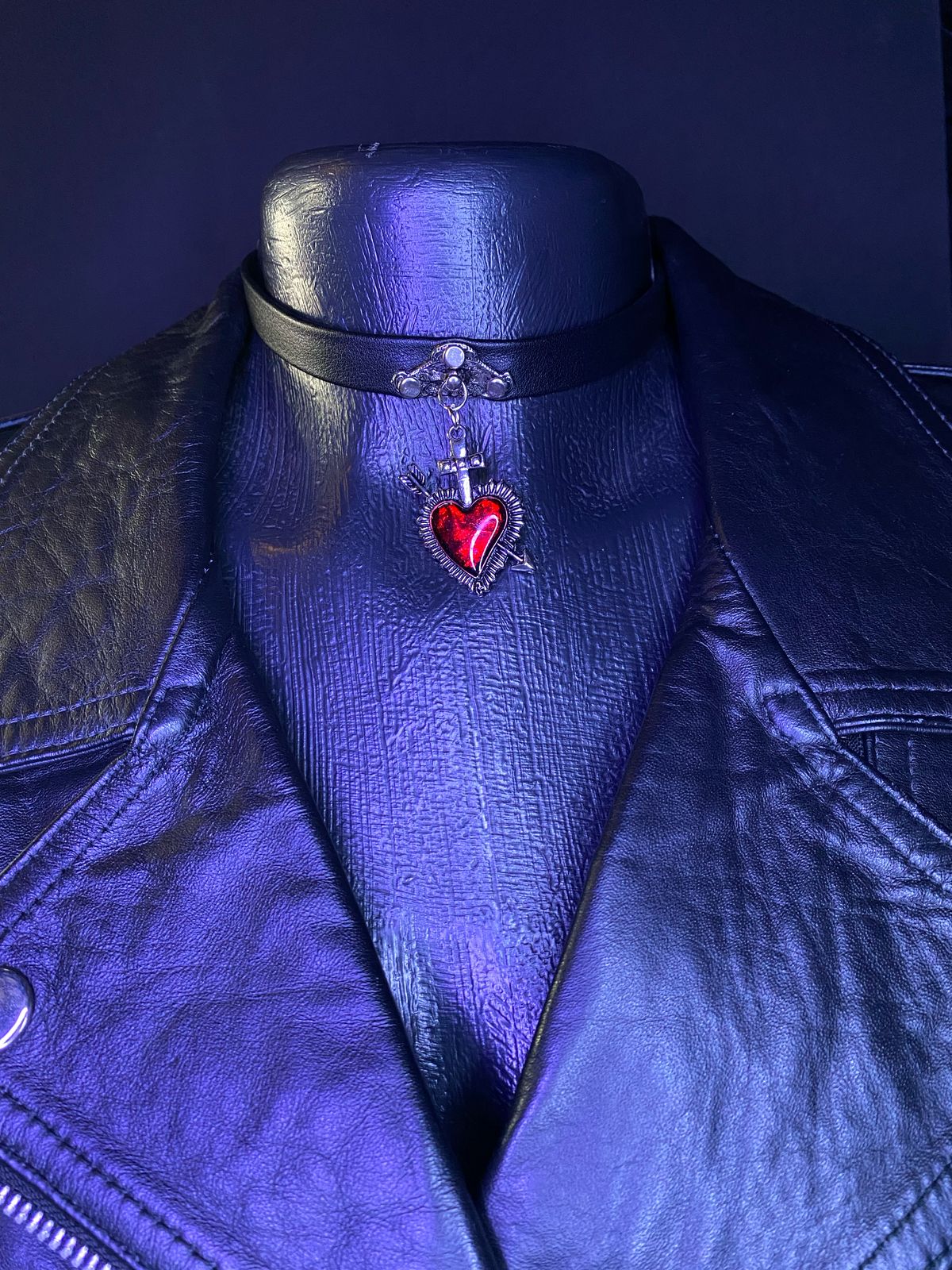 Gargantilla Corazón Flechado